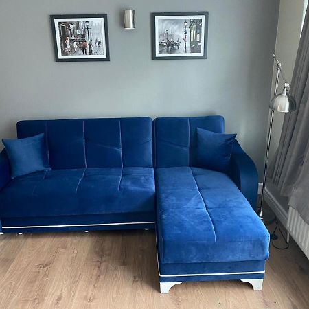 2Bed 2Bath Apartment In Fitzrovia - Free Exclusive Parking Лондон Экстерьер фото