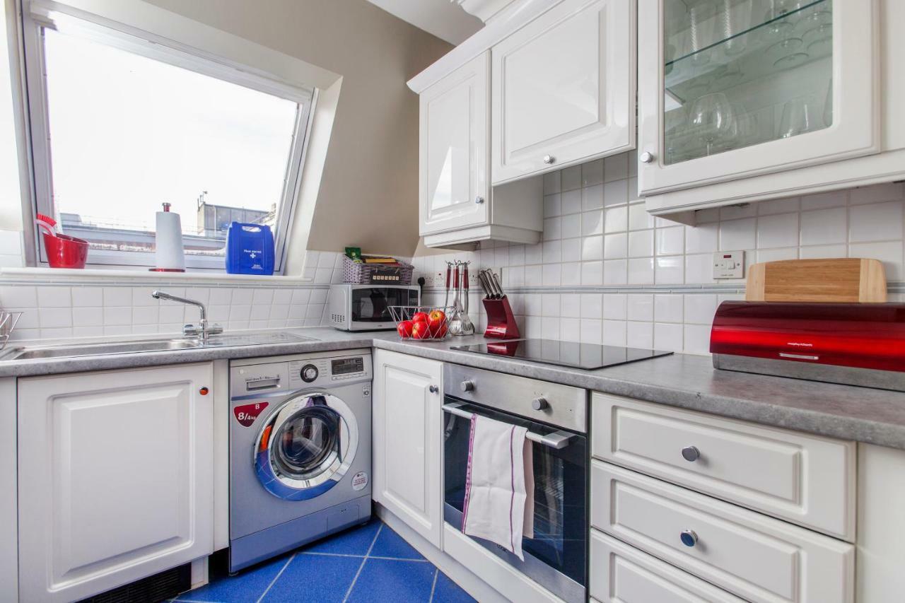 2Bed 2Bath Apartment In Fitzrovia - Free Exclusive Parking Лондон Экстерьер фото